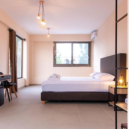 Mini Suites Near Athen'S Airport Free Shuttle From And To Athen'S Airport Spata  Luaran gambar